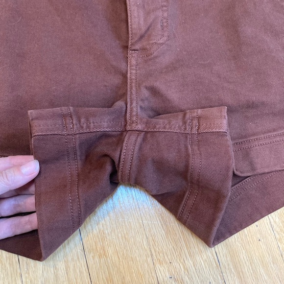 Everlane shorts in redwood color, size 0 - Picture 3 of 12